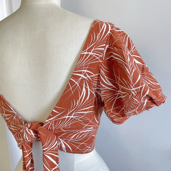 NEW Linen Crop Top Back Tie Brown White Patterned Puff Sleeves Sweetheart - Picture 6 of 10
